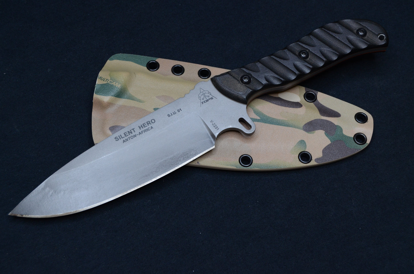 TOPS KNIVES SILENT HERO MULTICAM RED HILL CUSTOM KYDEX SHEATH (KNIFE NOT INCLUDED)