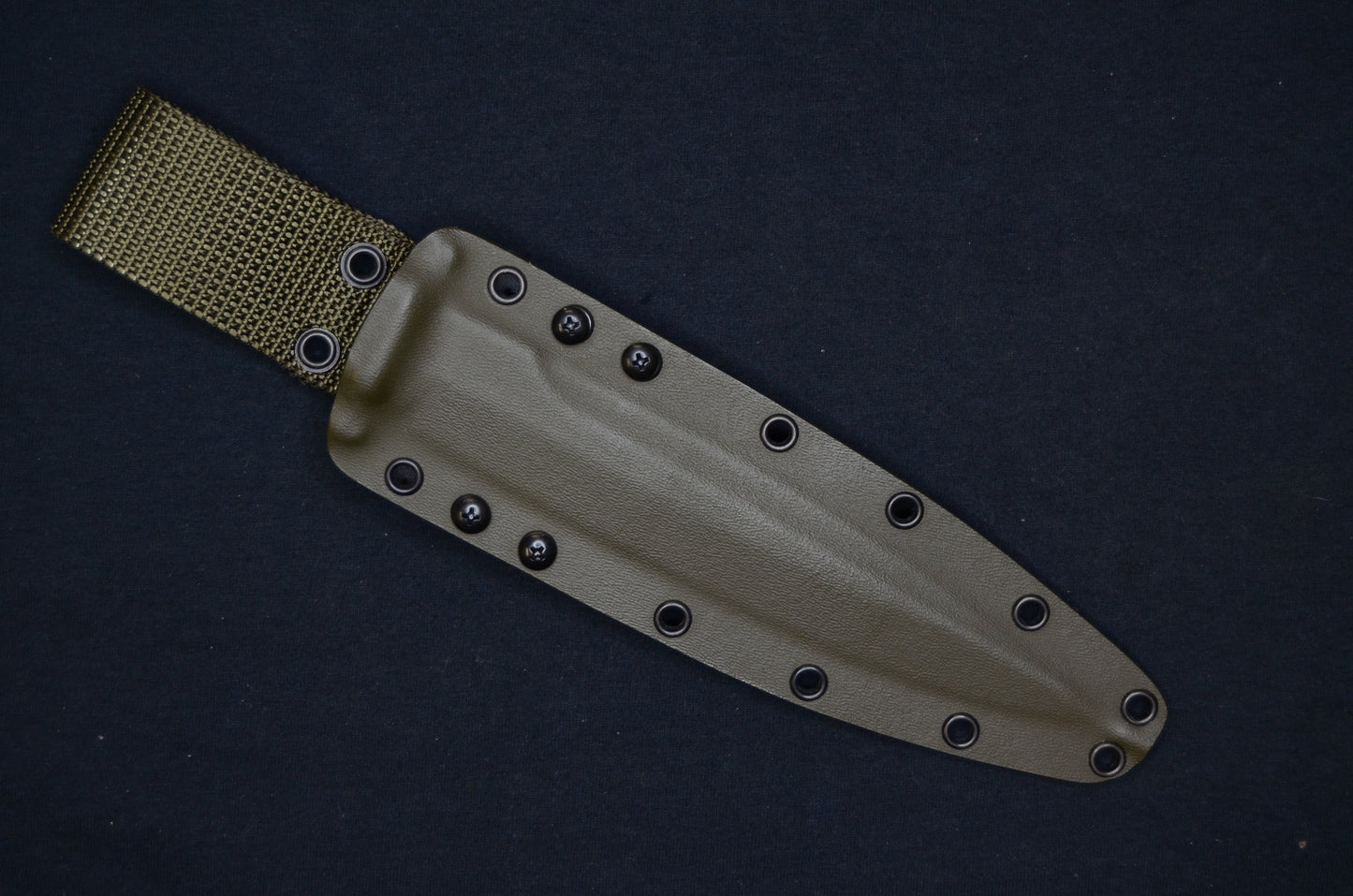 2" NYLON BELT LOOP WITH CUSTOM MOUNTING PLATE *COLOR CHOICE AVALIBLE* (DOES NOT INCLUDE SHEATH)