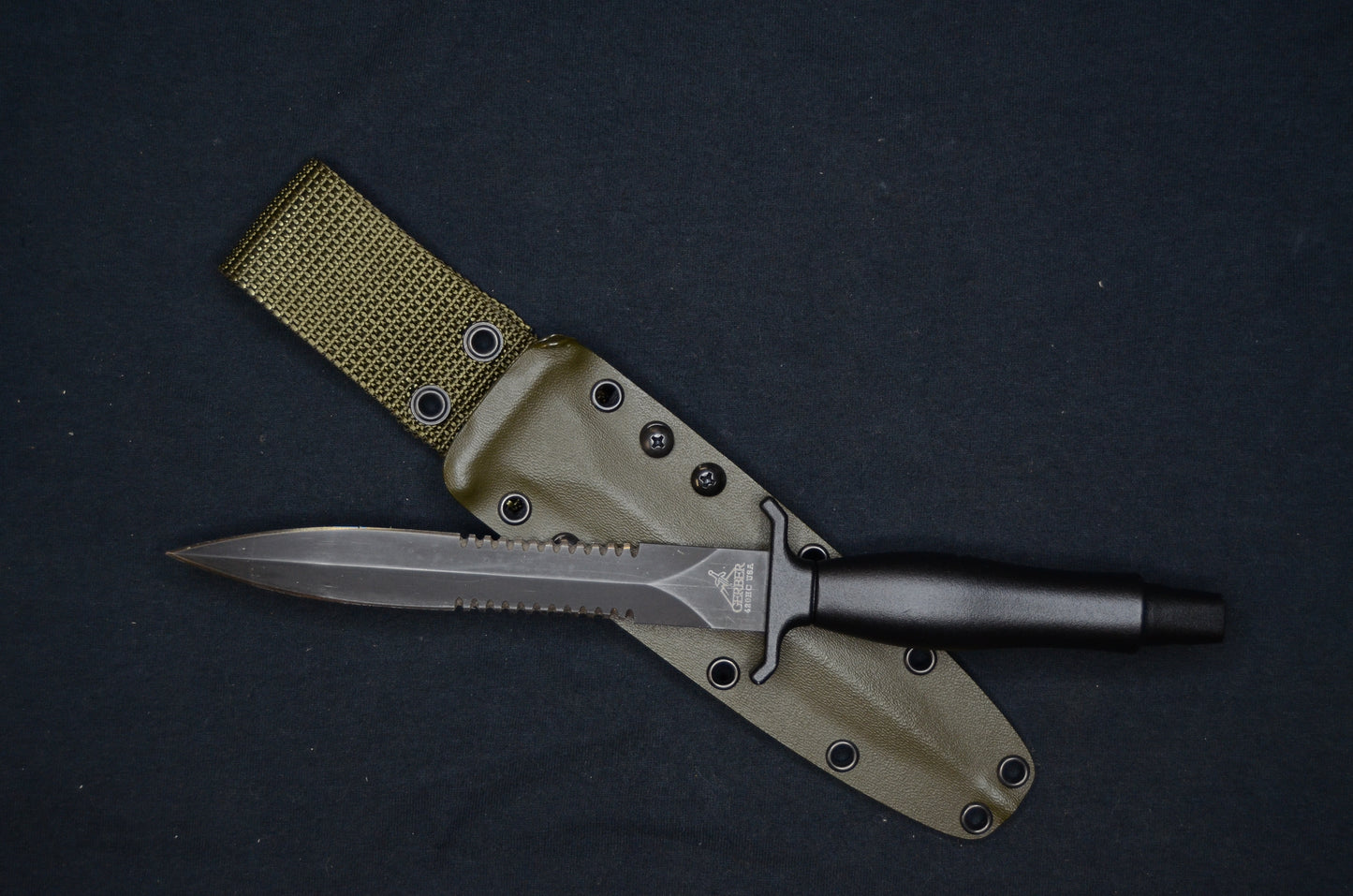 GERBER MARK II CUSTOM KYDEX SHEATH WITH A BELT LOOP AND SINGLE MOLLE LOK (KNIFE NOT INCLUDED)