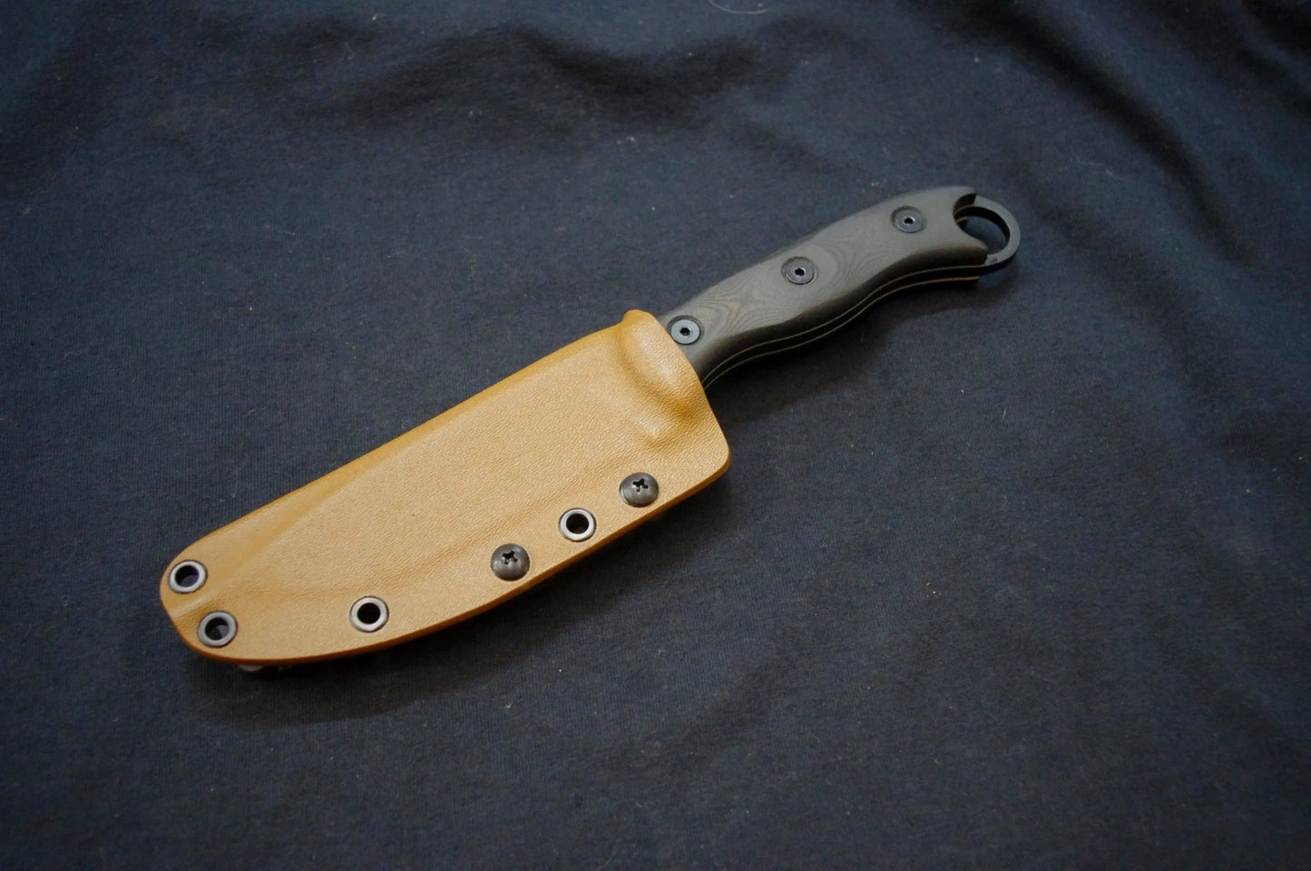 TOPS HOG 4.5 .093 COYOTE BROWN KYDEX RED SHEATH W/ MOLLE LOK BY RED HILL SHEATHS **NO KNIFE**