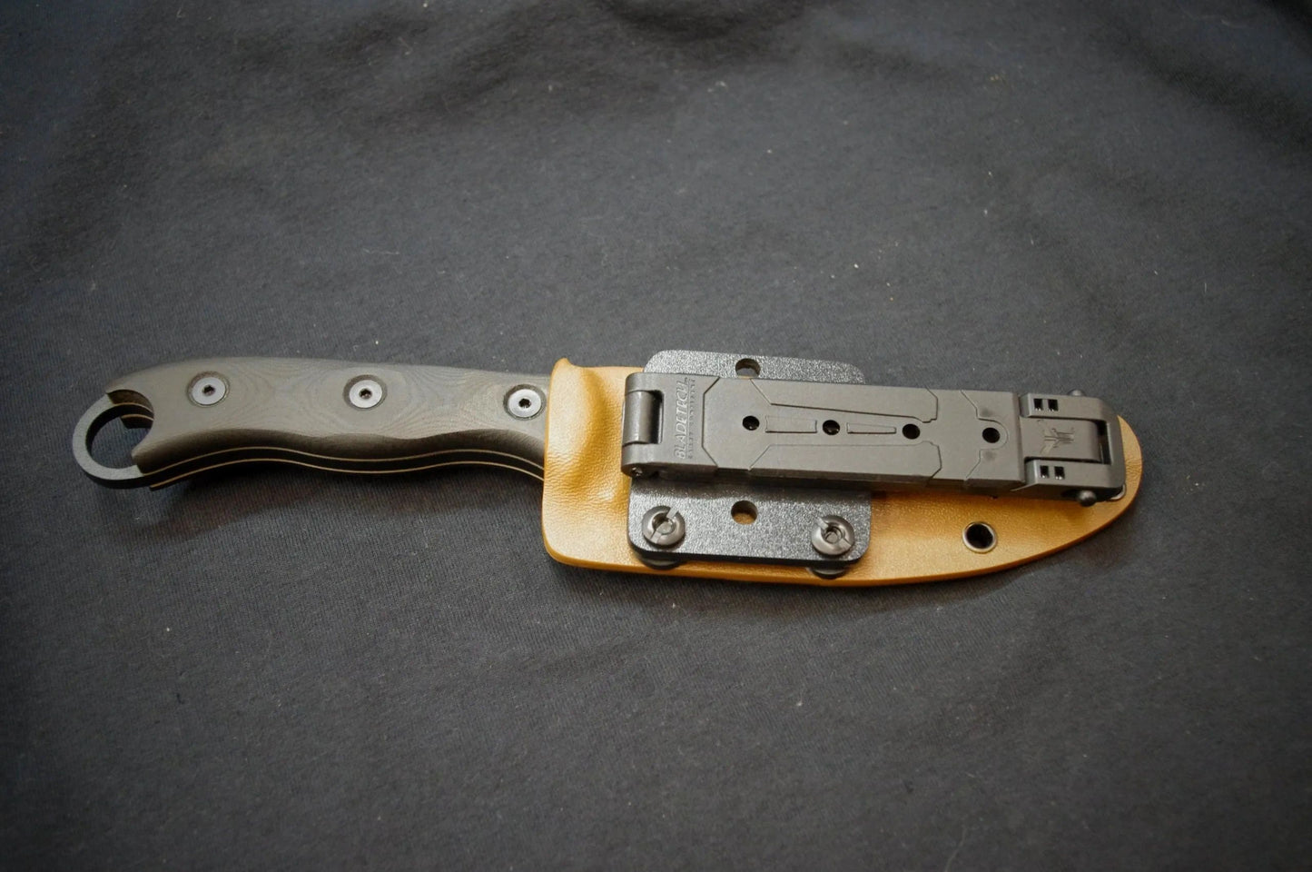 TOPS HOG 4.5 .093 COYOTE BROWN KYDEX RED SHEATH W/ MOLLE LOK BY RED HILL SHEATHS **NO KNIFE**