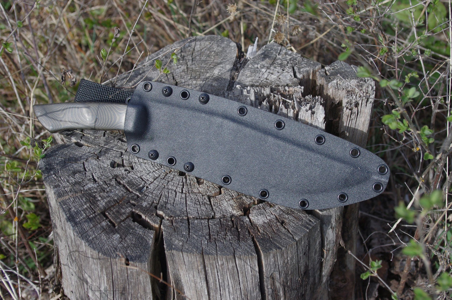 2" NYLON BELT LOOP WITH CUSTOM MOUNTING PLATE *COLOR CHOICE AVALIBLE* (DOES NOT INCLUDE SHEATH)