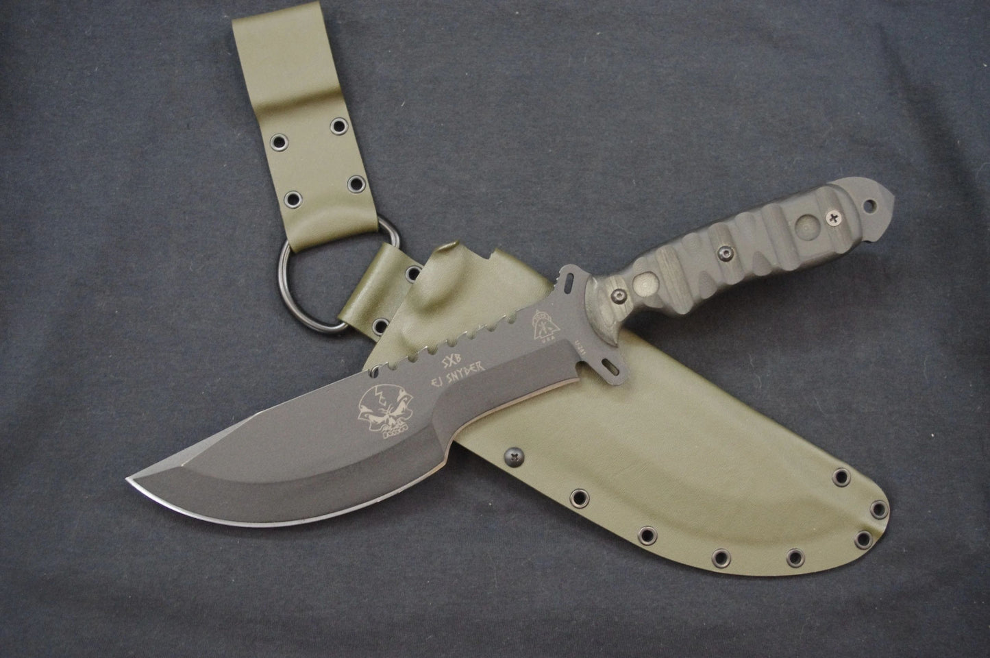 CUSTOM-MADE KYDEX "D" RING DANGLER WITH 2" BELT LOOP ON A CUSTOM MOUNTING PLATE